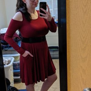 Dark red cold shoulder dress with pockets